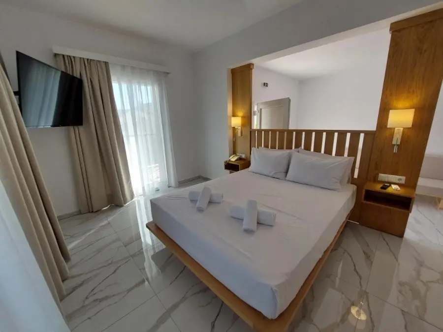 Blue Bay Hotel � ��� ��������, ������