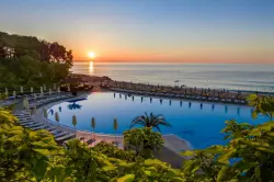 ����������� ���� ������� - ����� ������� ����, Ultra All Inclusive